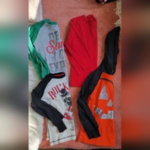 Boys size 5 holiday long sleeve shirts